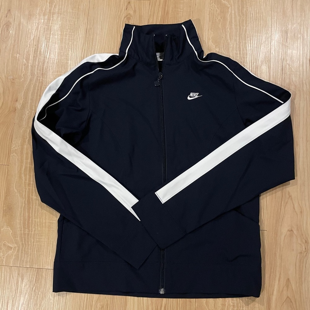 Retro Nike zip up